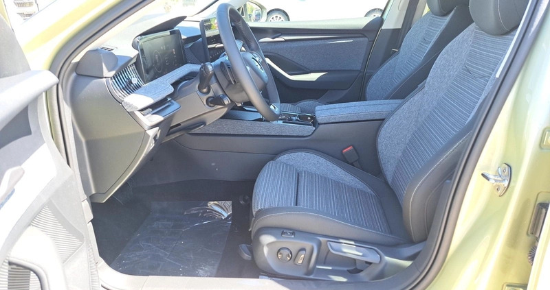 Skoda Superb cena 231400 przebieg: 9, rok produkcji 2024 z Białobrzegi małe 704